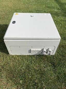 ---- ELEKTRICKÉ SKRINKY NA ISTIČE ---- TOP ---- - 2