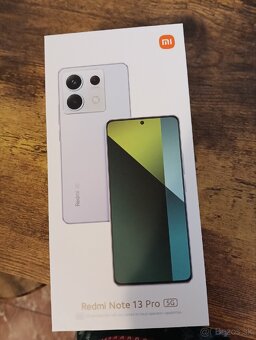 Mobilný telefón - 2