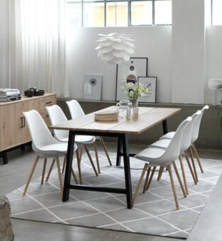 Jedálenské stoličky - 2