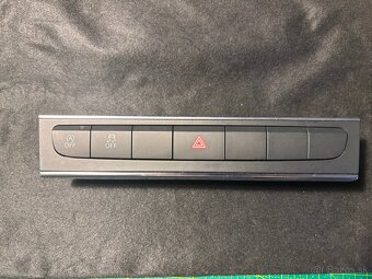 Tlacidlovy panel Audi A3 8p facelift - 2