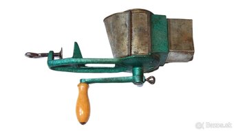 Mlýnek na strouhanku - 2