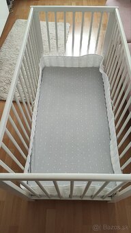 Drevená postielka s matracom - 2