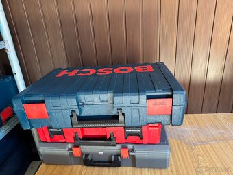 Bosch GBH 7-46 DE Professional + kufor + SDS-Max vrtáky - 2