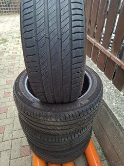 Predam letne pneu michelin 225/45/17 - 2