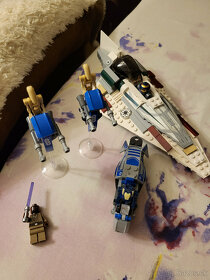 Predám LEGO Mace Windu's Jedi Starfighter 7868 - 2