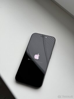Iphone 15 pro 256GB čierný titán - 2