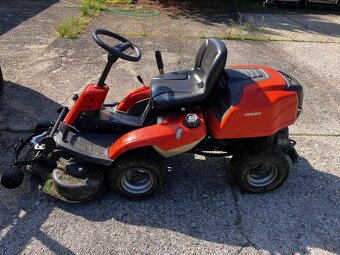 Rider Husqvarna R216 AWD - pohon 4x4 - 2