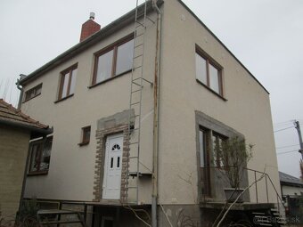 ZĽAVA - dom pre veľkú rodinu + letný 2i domček, garáž,24árov - 2