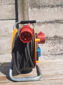 Predlžovací kábel s bubnom Munos Profi 400V 25 m - 2