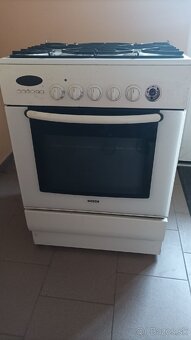 Plynovy sporak Bosch funkcny - 2