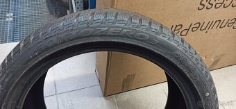 Pirelli 245/40R19 98V - 2