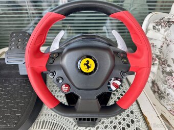 Predám Thrustmaster FERRARI 458 SPIDER Xbox Volant + Pedále - 2
