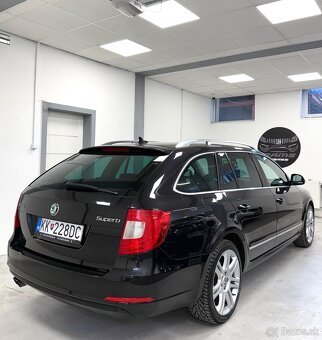 Skoda Superb Combi 2.0TDI 4x4 Xenon/R18 - 2