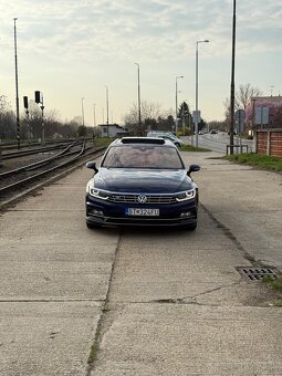 Volkswagen Passat Variant 2.0 TDi DSG R-line - 2