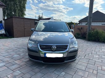 Predám VW Touran 1.9TDI 77kw 2009 250 000km - 2