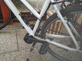 Dámsky elektrobicykel - 2