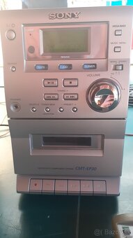 SONY - MINI VEŽA. - 2