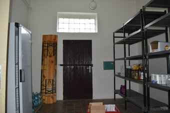 Znížená cenaObjekt vhodný na bývanie, podnikanie - 2