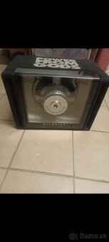 Subwoofer hifonics - 2