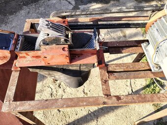 Šrotovník na obilie - 2