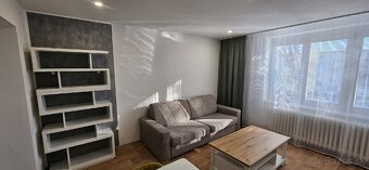 Vymenim 3i byt na Vajanskeho za 1i (PN), pripadne 2i. - 2