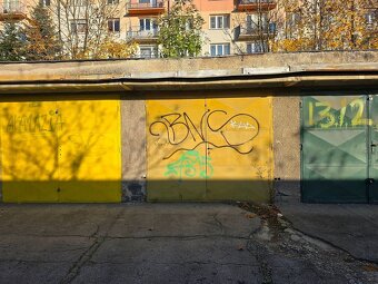 Prenájom garáže na ul. Rajecká, 18 m2 - Hliny 7 - 2
