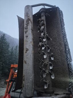 Zetor mulčovacia nadstavba - 2