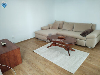 Na prenájom luxusný rodinný dom s nádherným výhľadom Nitra - - 2