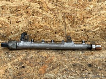 Palivová rampa 1.6 TDI CAYC - 2