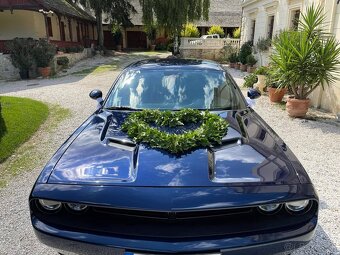 Dodge Challenger - 2