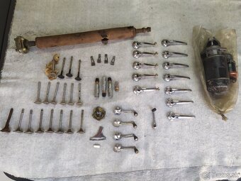 Diely GAZ Volga 24 a 21, Lada, UAZ - 2