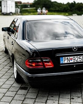 Mercedes Benz w210 - 2