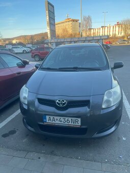 Predám Toyota Auris 1.6 Benzín - 2