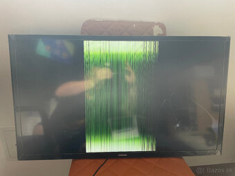 Samsung UE32J4000 - 2