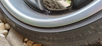 Michelin 215/40 R 16 - 2