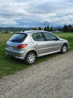Peugeot 206 1.4 benzín ( 55kw ) - 2
