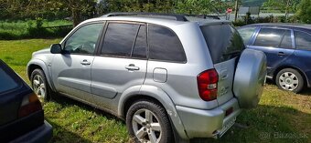 Toyota rav 4 2.0 D4D 4x4 - 2