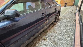 Volkswagen Passat 1.9 TDI 81 kW - 2