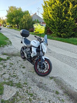 Kawasaki ER6N - 2