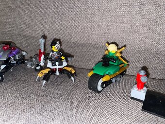 Ninjago - 70722 overborg attack (2014) - 2