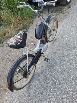 Moped stadion s11 - 2