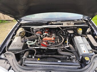Jeep Grand Cherokee - 2