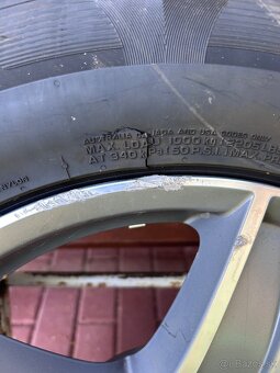Hliníkové disky s pneumatikami 235/65 R17 108V - 2