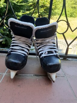 Bauer Supreme 140 - 2