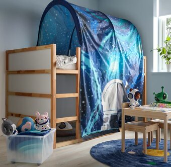 Ikea Kura stan - 2