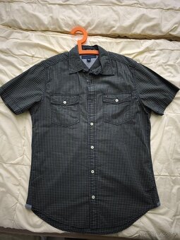 košele Tommy Hilfiger a Quiksilver - 2