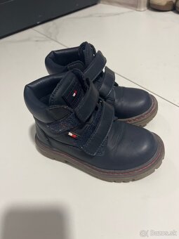 Chlapčenské topánky Tomy Hilfiger, veľkosť 26, super stav. - 2