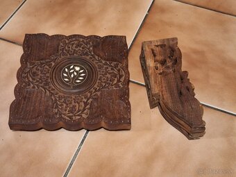 Indický stolček - 2