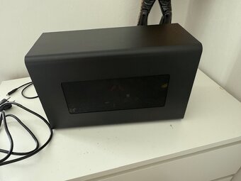eGPU Razer Core X - 2