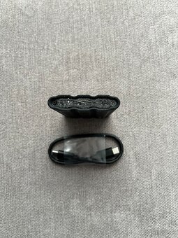 Externý SSD Samsung Portable T7 Shield 1TB - 2